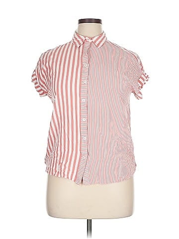 Sheshow Short Sleeve Button-Down Shirt (view 1)