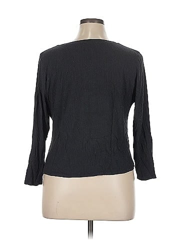 Venus 3/4 Sleeve Top (view 2)
