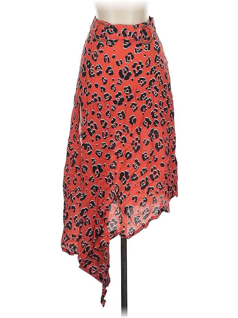 Click to view more detailed imagery on our partner's website Pre-owned Suboo Casual Skirt In Red