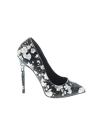 Shoedazzle Heels (view 1)