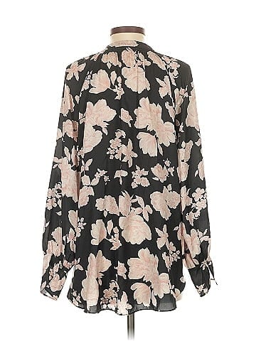 Ingrid + Isabel 3/4 Sleeve Blouse (view 2)