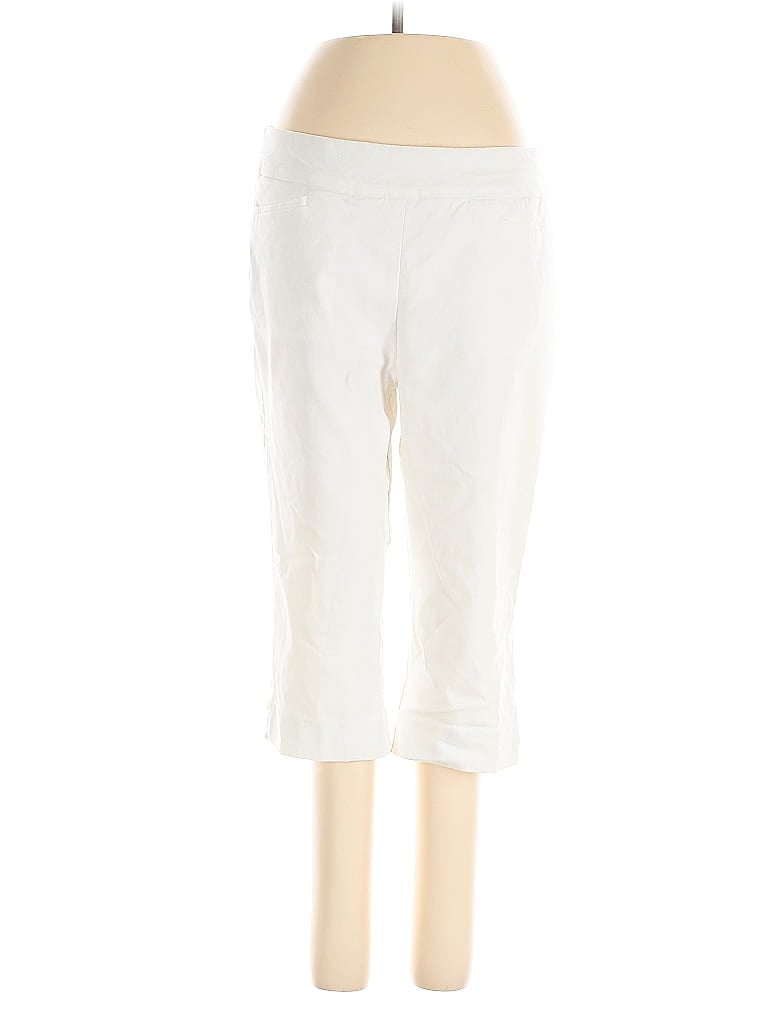 Click to view more detailed imagery on our partner's website Pre-owned Chico's Casual Pants In White