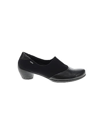 Ecco Flats (view 1)