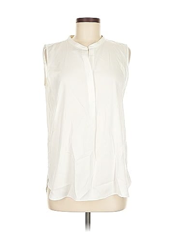 Uniqlo Sleeveless T-Shirt (view 1)