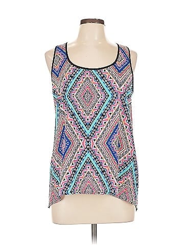 Eyeshadow Sleeveless Blouse (view 1)