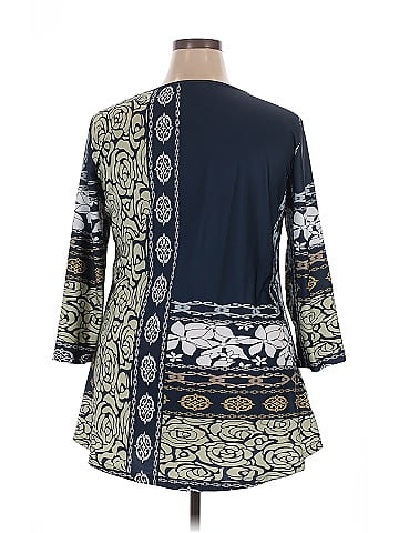 Lily by Firmiana 3/4 Sleeve Blouse (view 2)