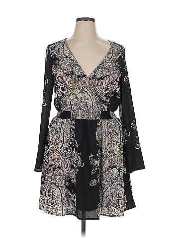 Xhilaration Casual Dress (view 1)
