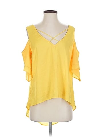 Bisou Bisou Sleeveless Blouse (view 1)
