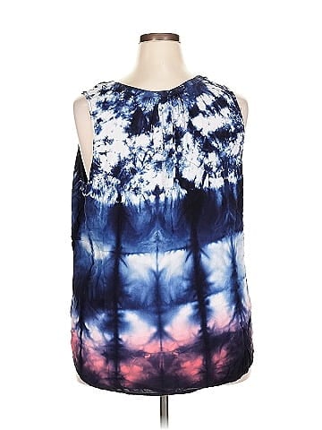 Sonoma Goods for Life Tank Top (view 2)