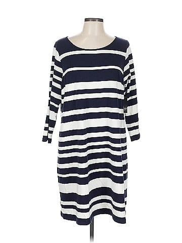 Crown & Ivy Casual Dress (view 1)