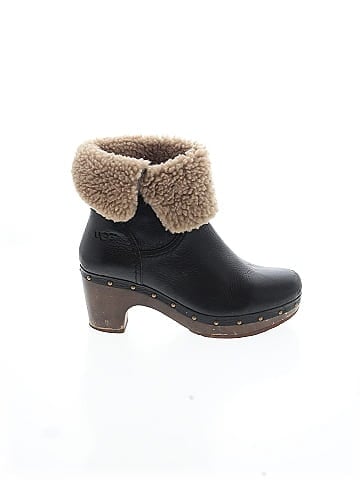 Ugg Ankle Boots (view 1)