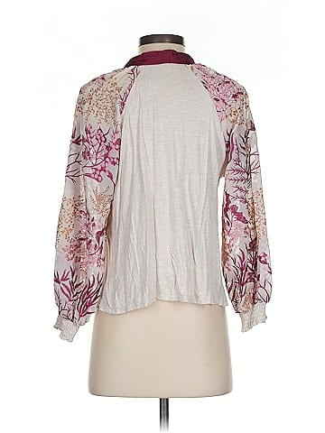 Tiny 3/4 Sleeve Blouse (view 2)