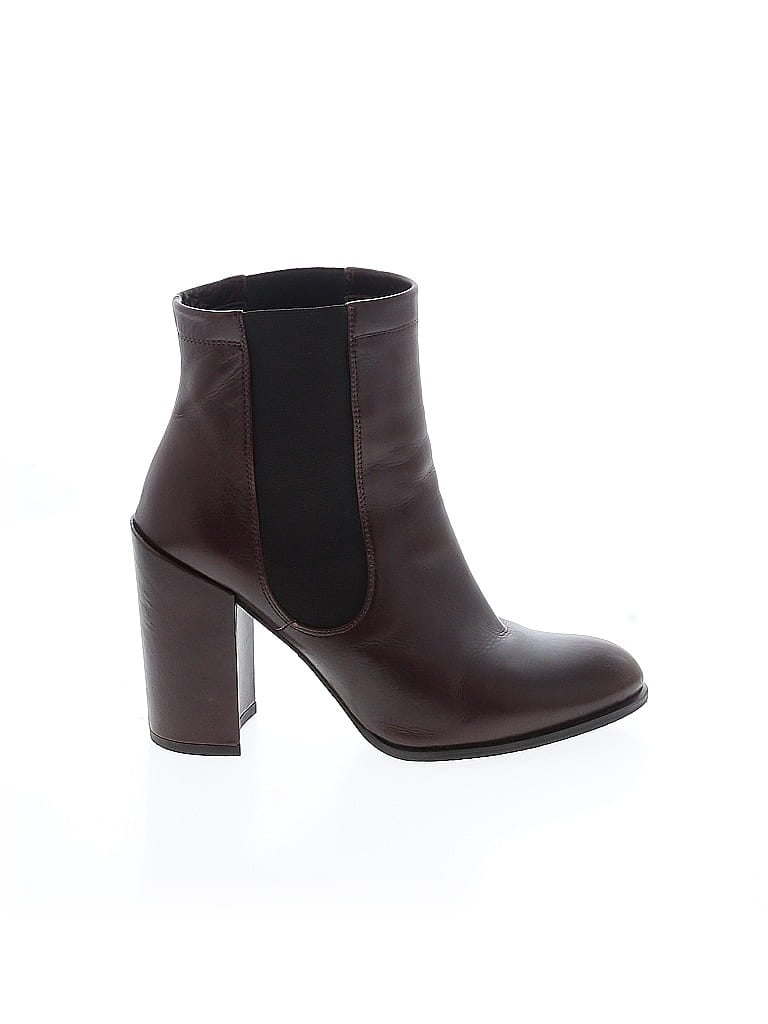 Pre-owned Stuart Weitzman Ankle Boots In Brown