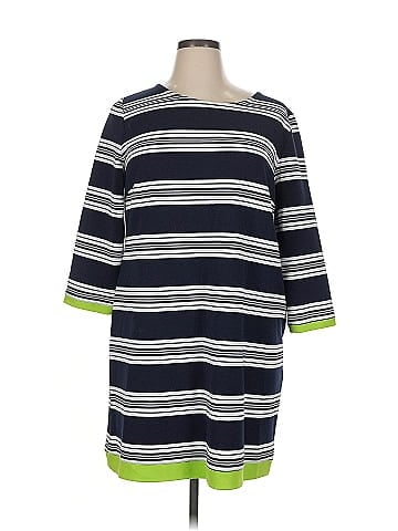 Crown & Ivy Casual Dress (view 1)