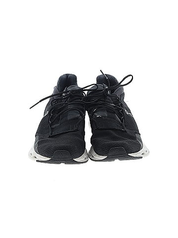 On Cloud Sneakers (view 2)
