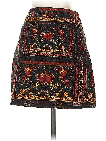 H&M Loves Coachella Casual Skirt (view 2)