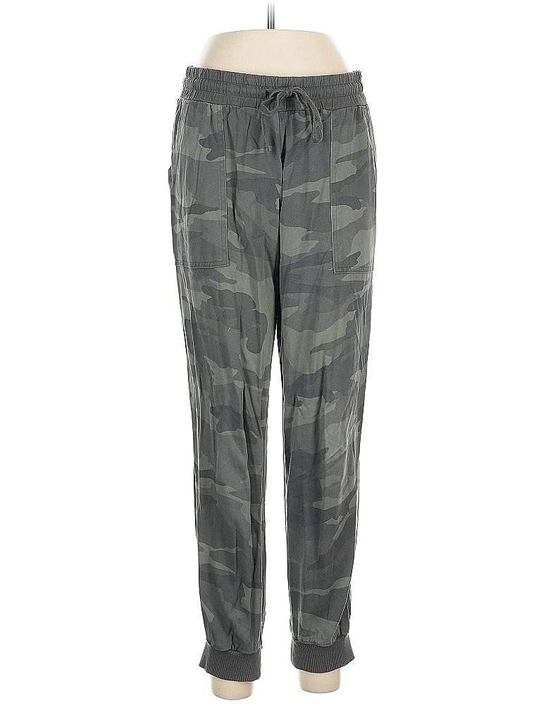 Pre-owned Splendid Casual Pants In Green