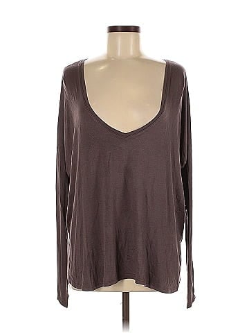 Feel The Piece Long Sleeve Top (view 1)