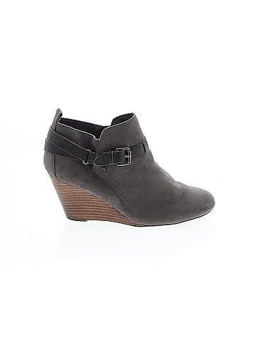 REPORT Wedges (view 1)
