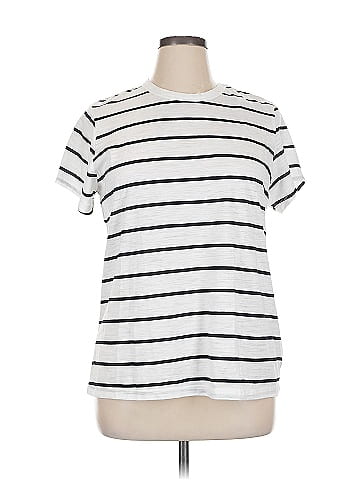 Time and Tru Short Sleeve T-Shirt (view 1)