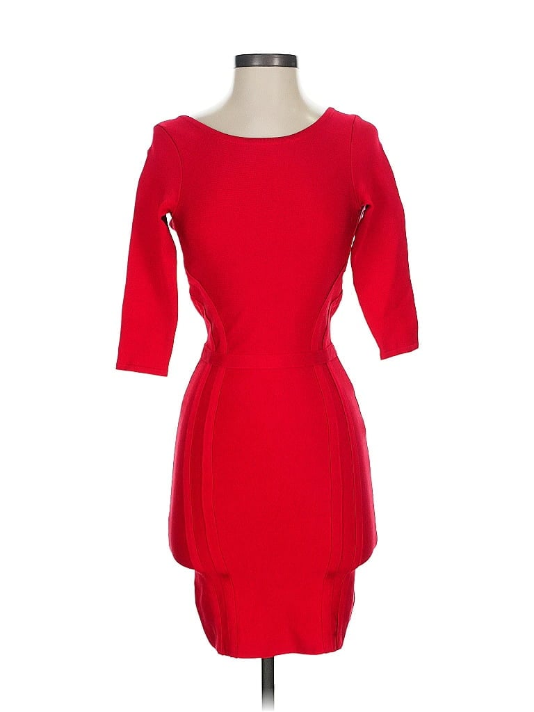 Click to view more detailed imagery on our partner's website Pre-owned Bebe Cocktail Dress In Red