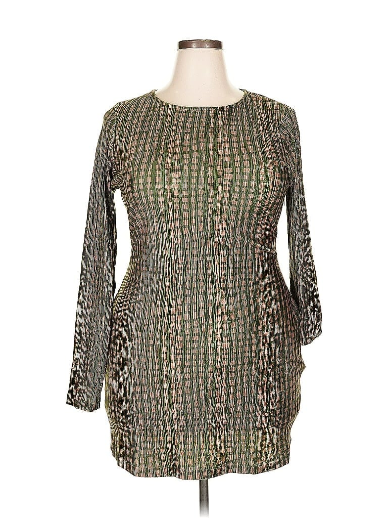 Click to view more detailed imagery on our partner's website Pre-owned Daisy Street Cocktail Dress In Green