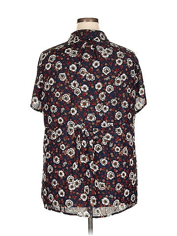 Everleigh Short Sleeve Blouse (view 2)
