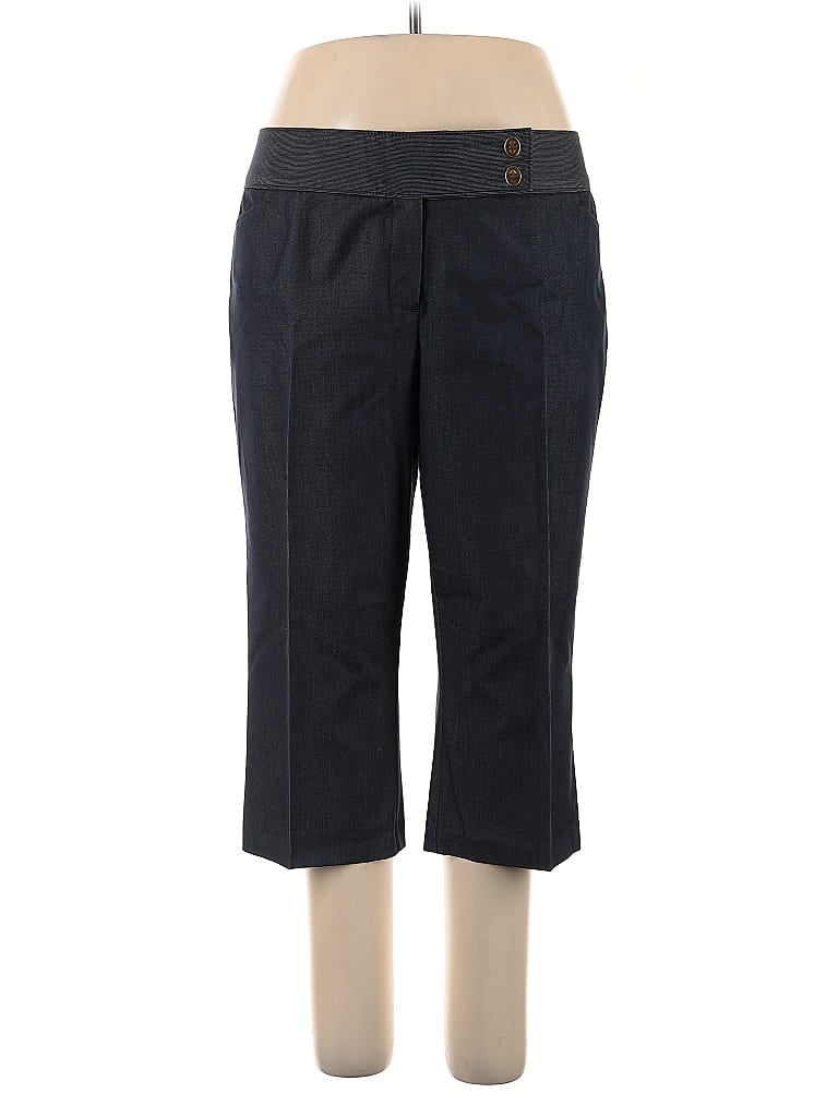 Click to view more detailed imagery on our partner's website Pre-owned Tribal Casual Pants In Gray