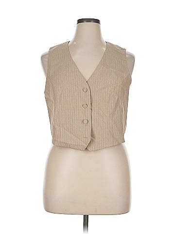 WAYF Vest (view 1)