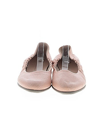 Ecco Flats (view 2)