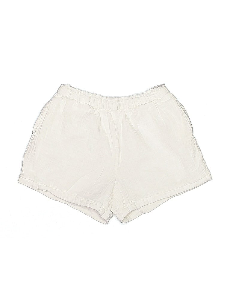 Click to view more detailed imagery on our partner's website Pre-owned Gap Kids' Shorts In White