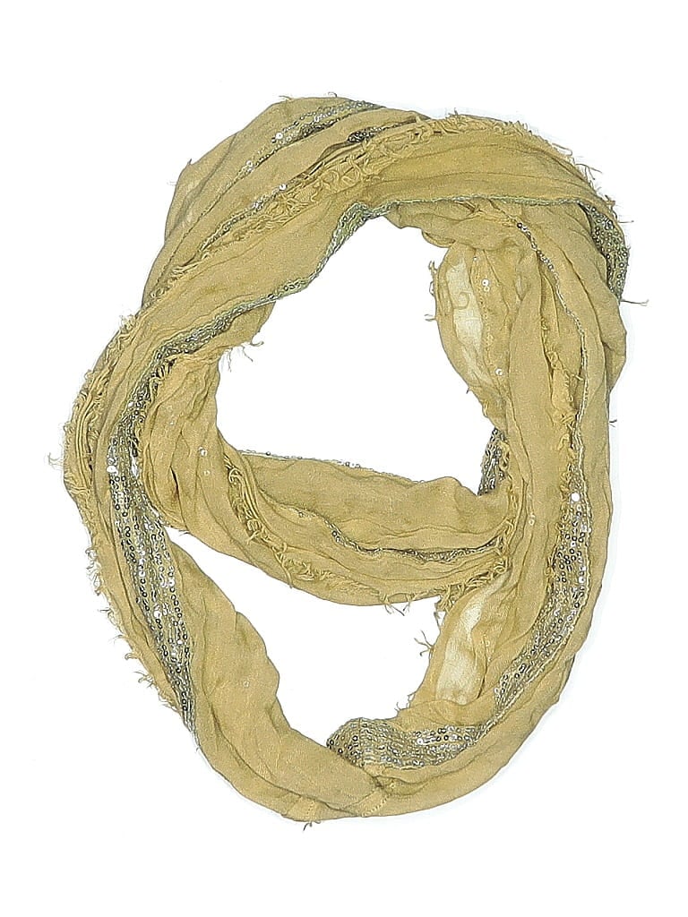 Click to view more detailed imagery on our partner's website Pre-owned Elizabeth Gillett Nyc Scarf In Brown