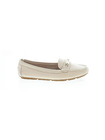 Calvin Klein Flats (view 1)