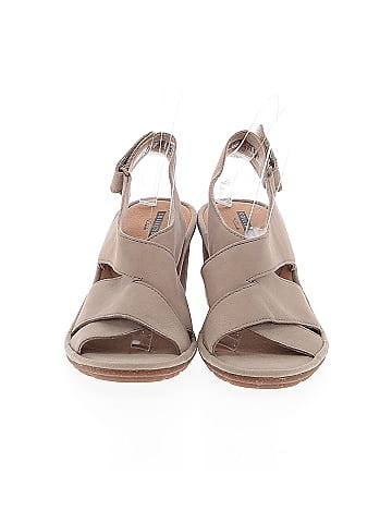 Clarks Sandals (view 2)
