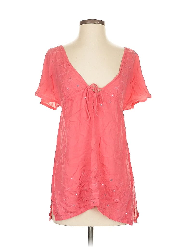 Click to view more detailed imagery on our partner's website Pre-owned Cool Change Short Sleeve Blouse In Pink