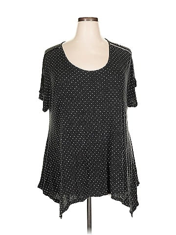 Lane Bryant Outlet Short Sleeve T-Shirt (view 1)