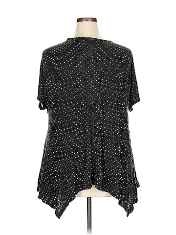 Lane Bryant Outlet Short Sleeve T-Shirt (view 2)