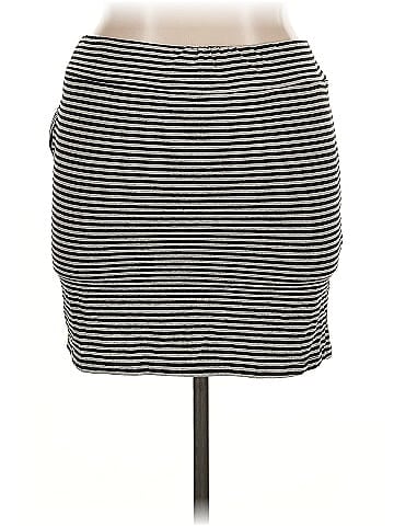 Xhilaration Casual Skirt (view 2)
