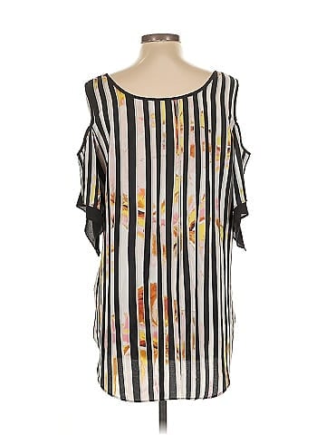Bisou Bisou Sleeveless Blouse (view 2)