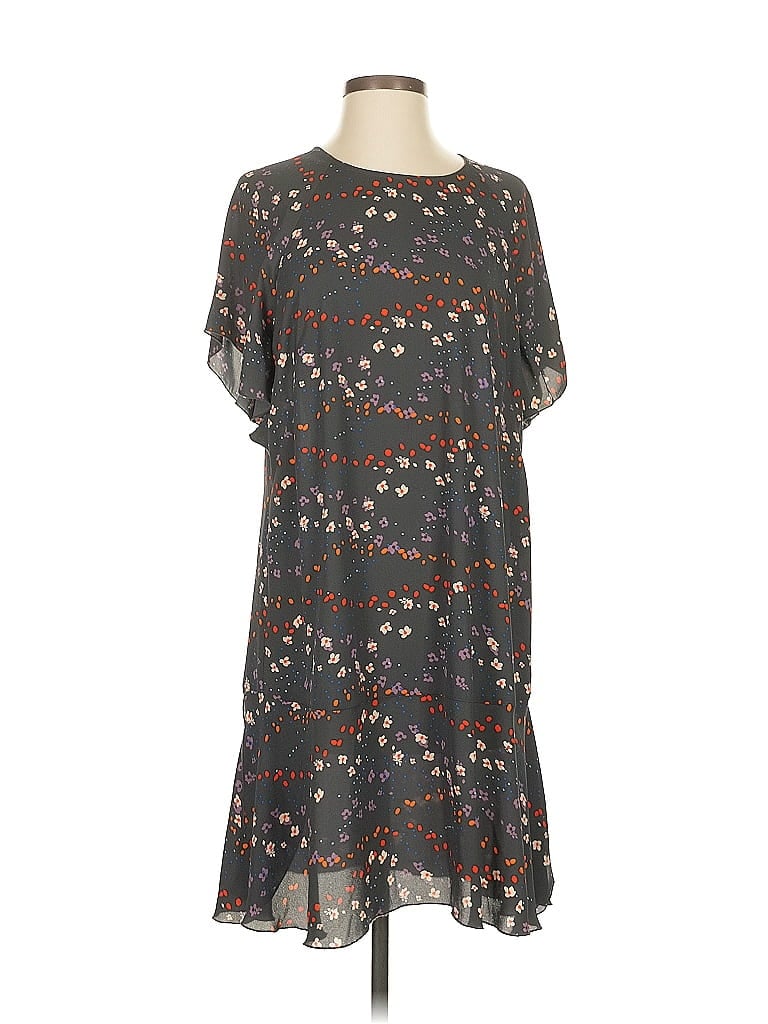 Pre-owned Cabi Casual Dress In Gray