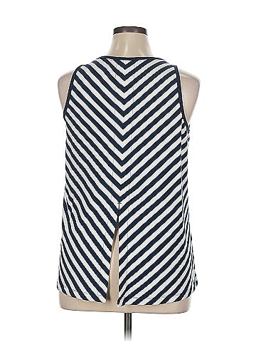 Time and Tru Sleeveless T-Shirt (view 2)