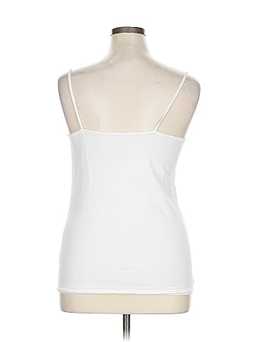 Time and Tru Tank Top (view 2)