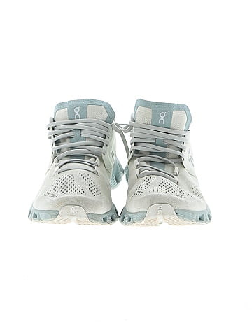 On Cloud Sneakers (view 2)
