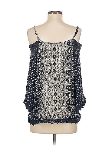 Angie Sleeveless Blouse (view 2)