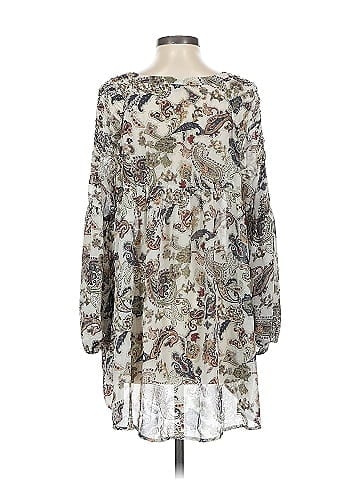 Ecote 3/4 Sleeve Blouse (view 2)
