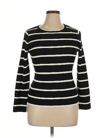 Melissa Paige Pullover Sweater (view 1)