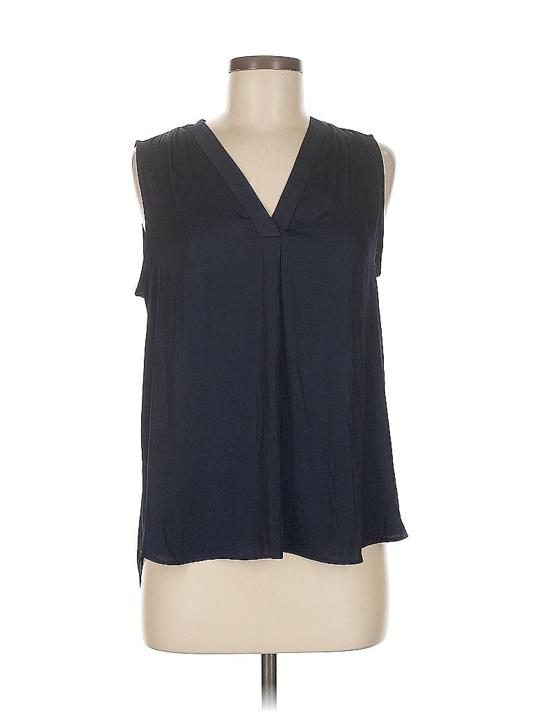Pre-owned Vince Camuto Sleeveless Blouse In Black