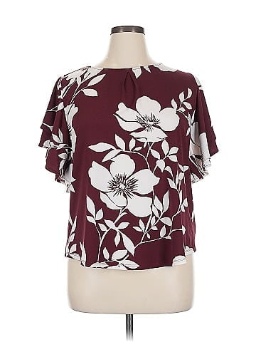 Liz Claiborne Career Short Sleeve Blouse (view 1)