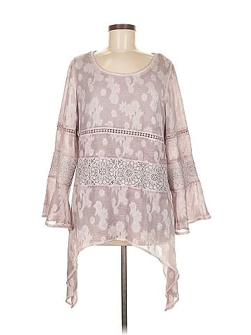 One World 3/4 Sleeve Blouse (view 1)