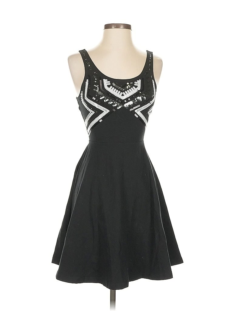 Pre-owned Express Cocktail Dress In Black